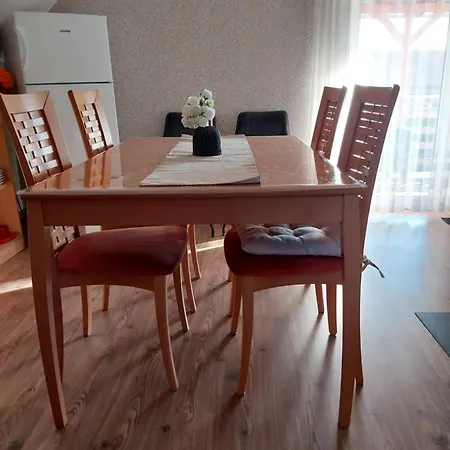 Kovacs Vendeghaz 3*