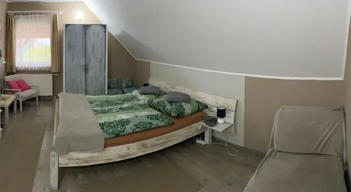 Kovacs Vendeghaz 3*